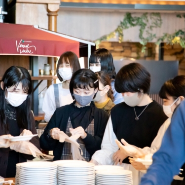 ランチビュッフェ 原宿散策 あなたに栄養士というチカラを大竹栄養専門学校